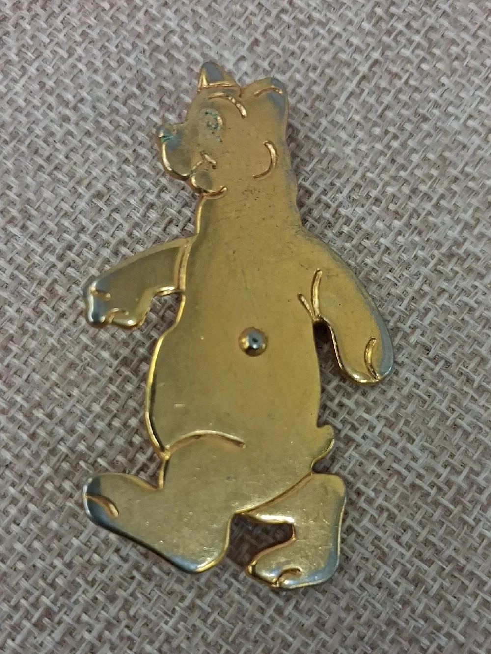 Gold Tone Bear Brooch Animal Pin Engraved Vintage Style One Size